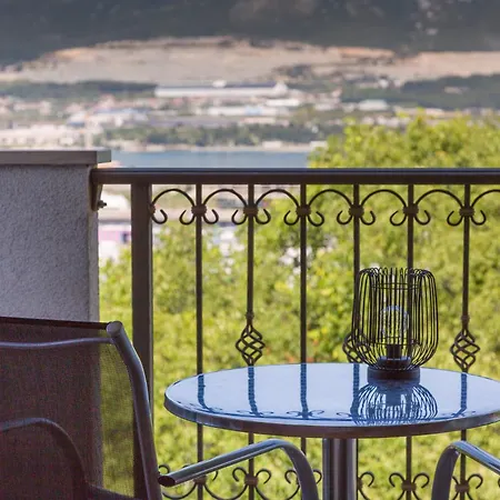 アパート Masuni スプリト